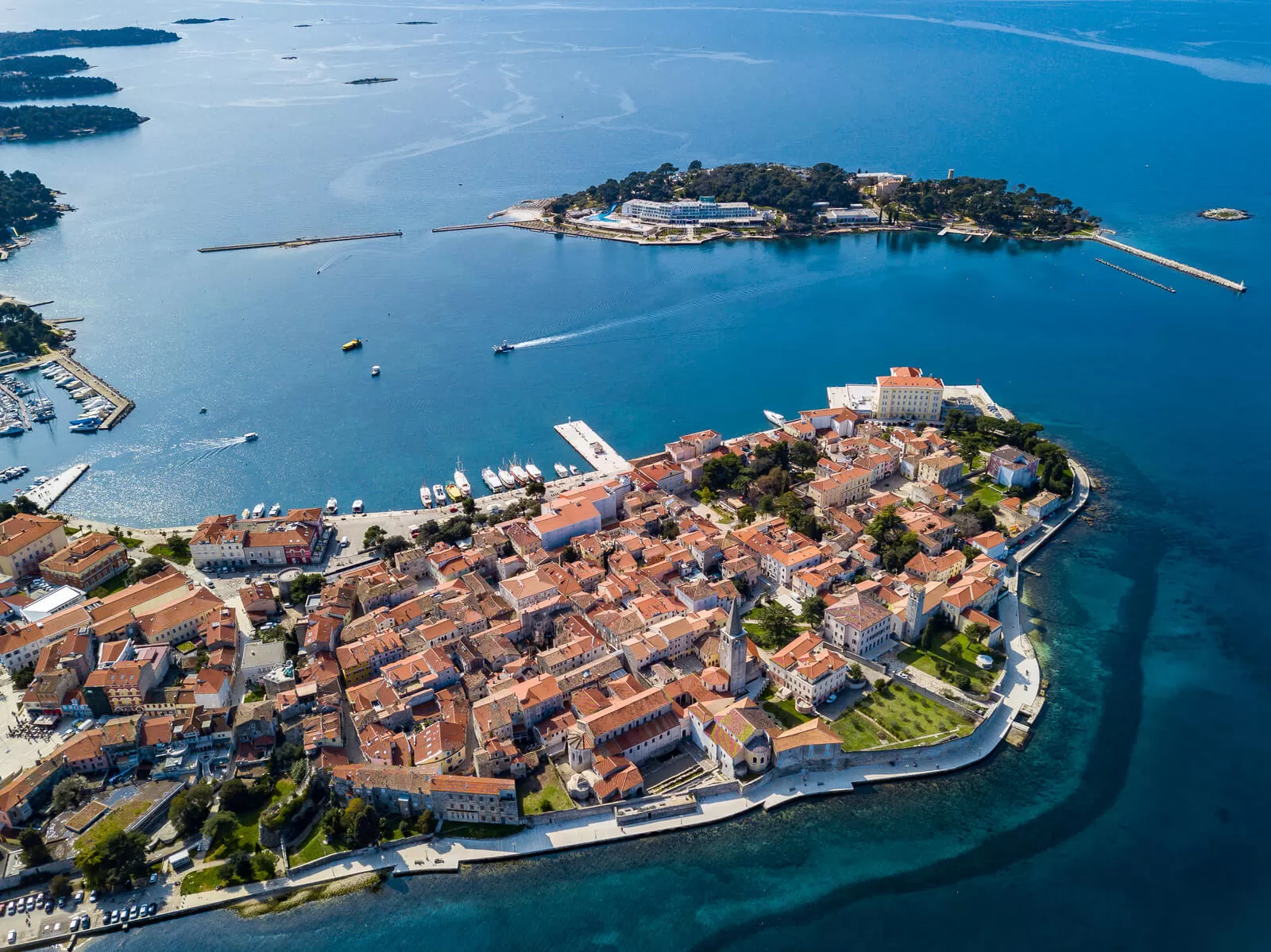 Beautiful Poreč with amazing beaches and historical sights