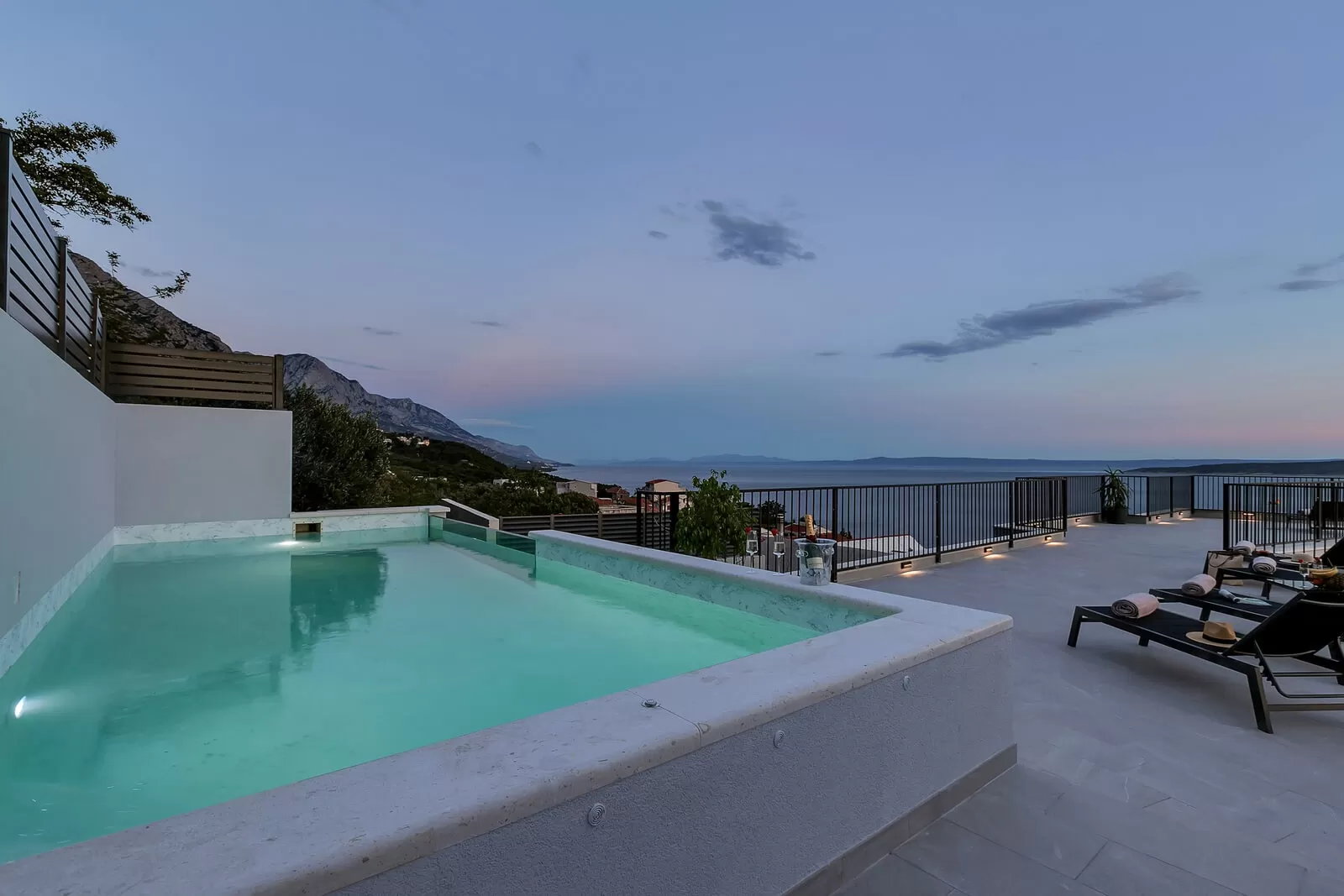 Luxury Villa Brela with beautiful pool and panoramic view near Makarska