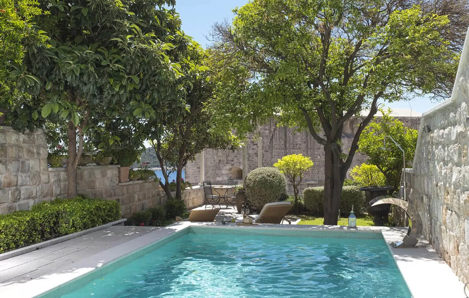 Luxusvilla Revelin mit magischem Pool und wunderschönem Garten in Dubrovnik