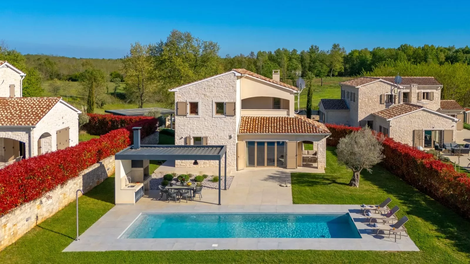 Villa Oblica