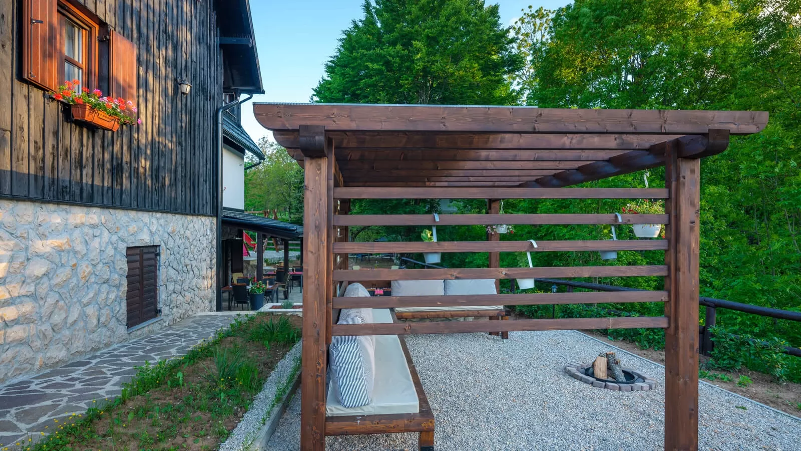 Plitvica River House