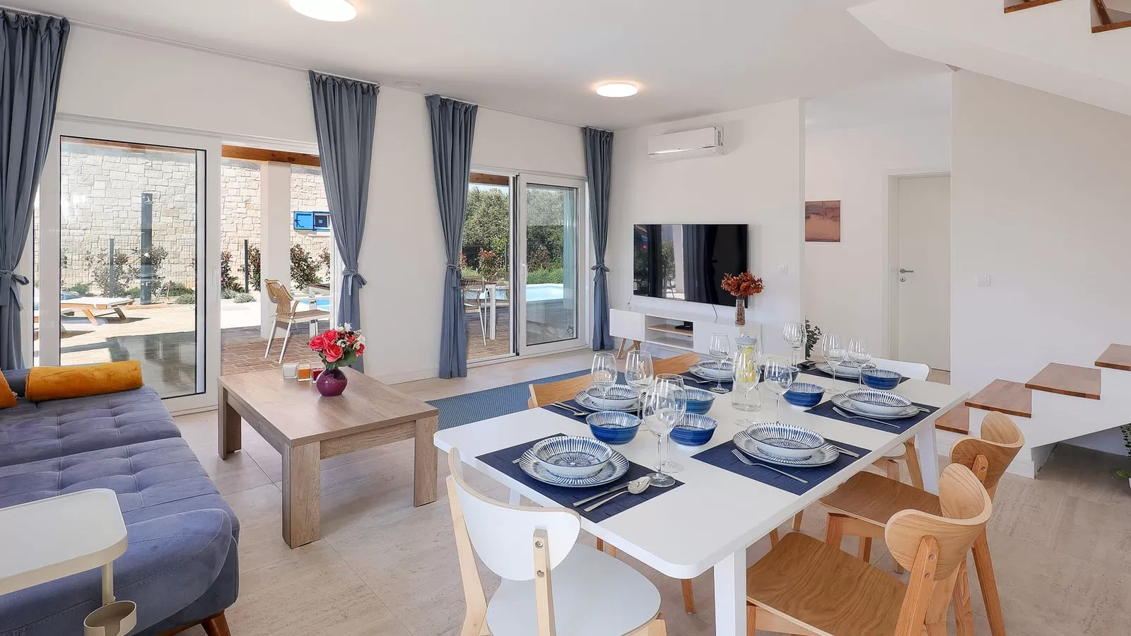 Papa's Court Villa 3