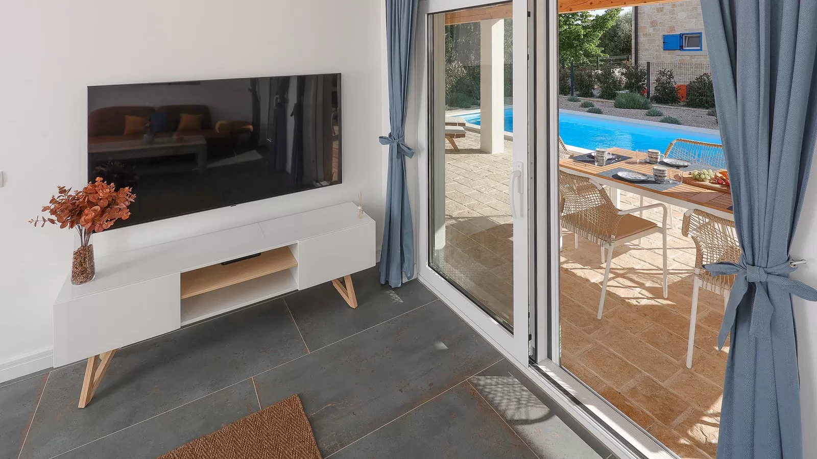 Papa's Court Villa 4