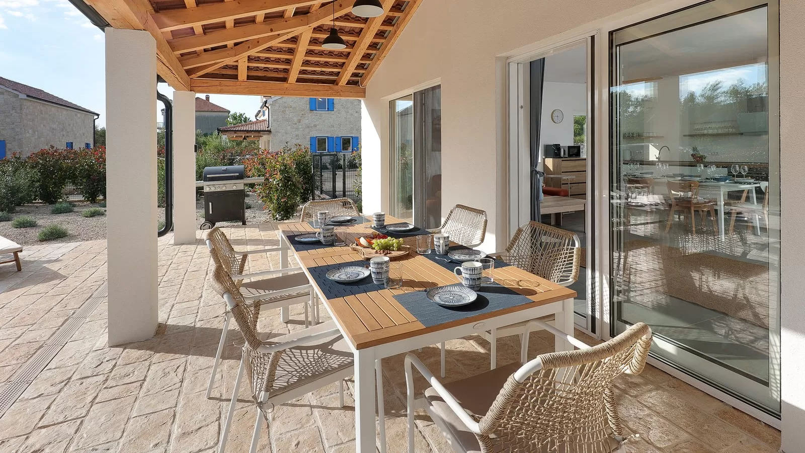 Papa's Court Villa 4