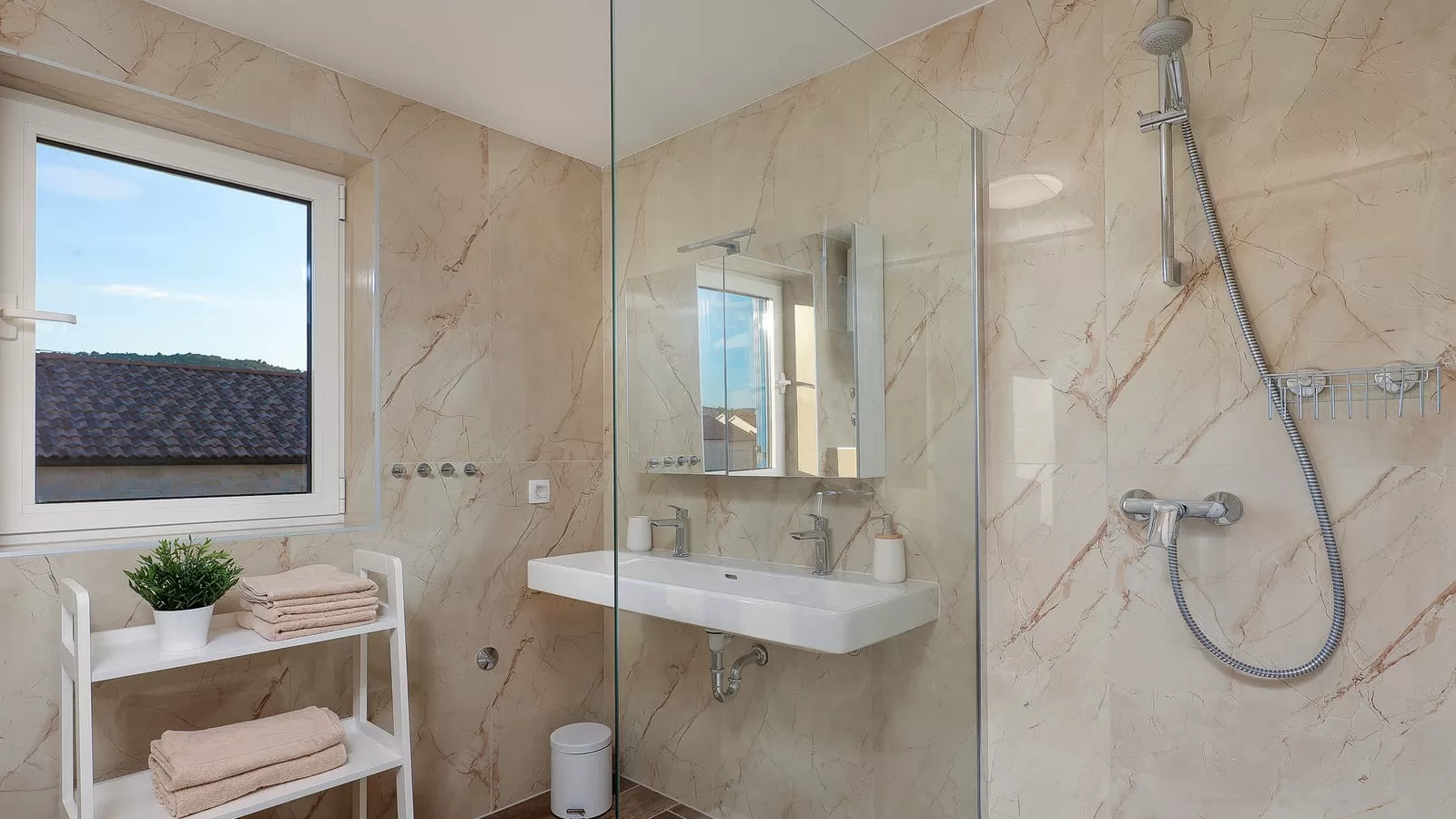 Papa's Court Villa 5