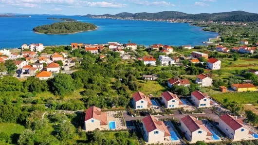 Papa's Court Villa 5