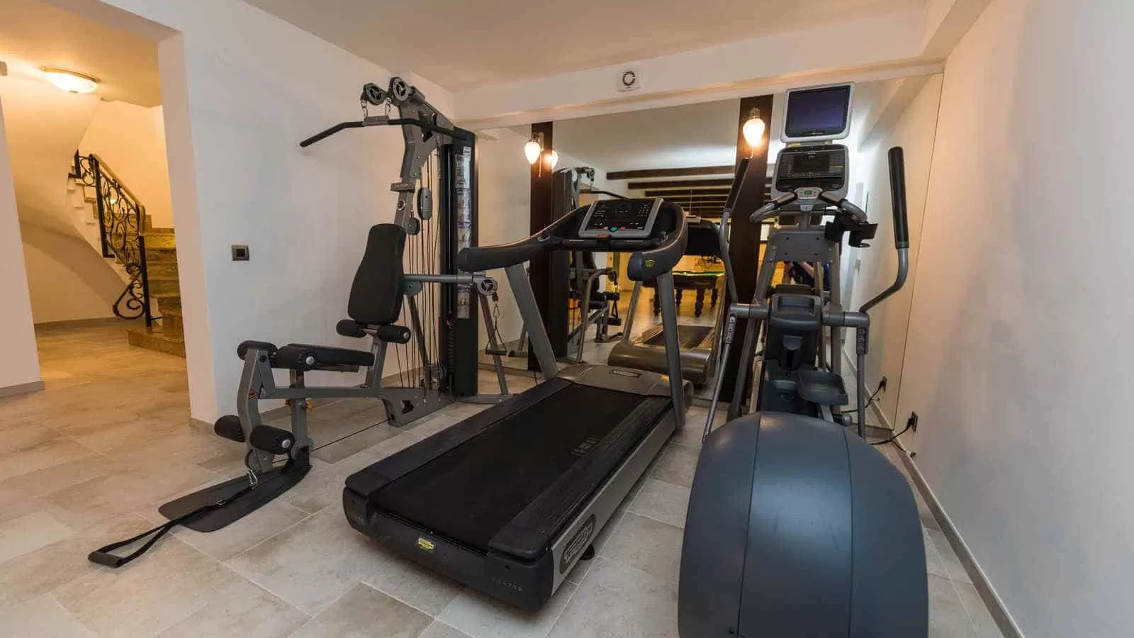 Villa Elvira's Dream