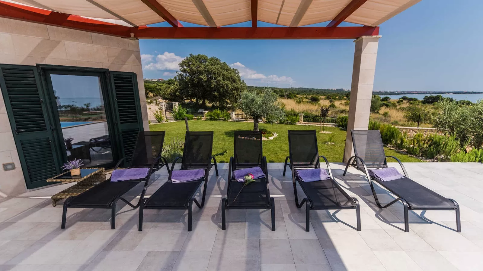 Villa Elvira's Dream