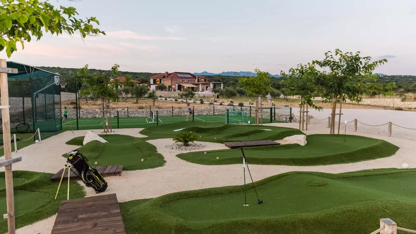 Villa Elvira's Dream