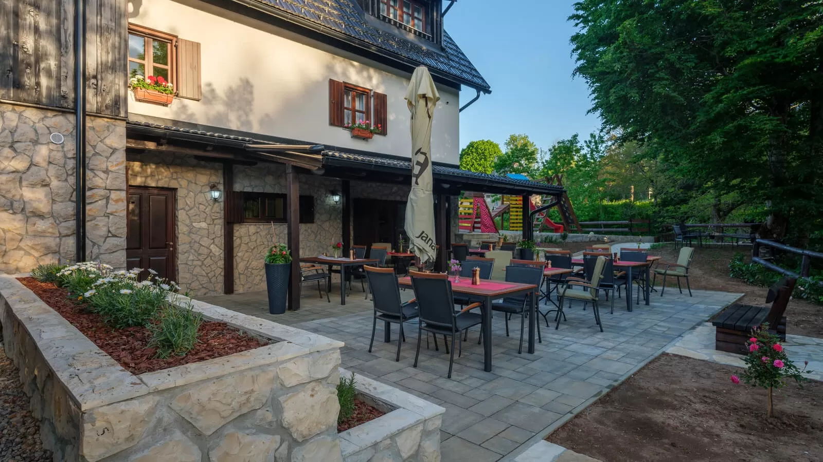 Plitvica River House