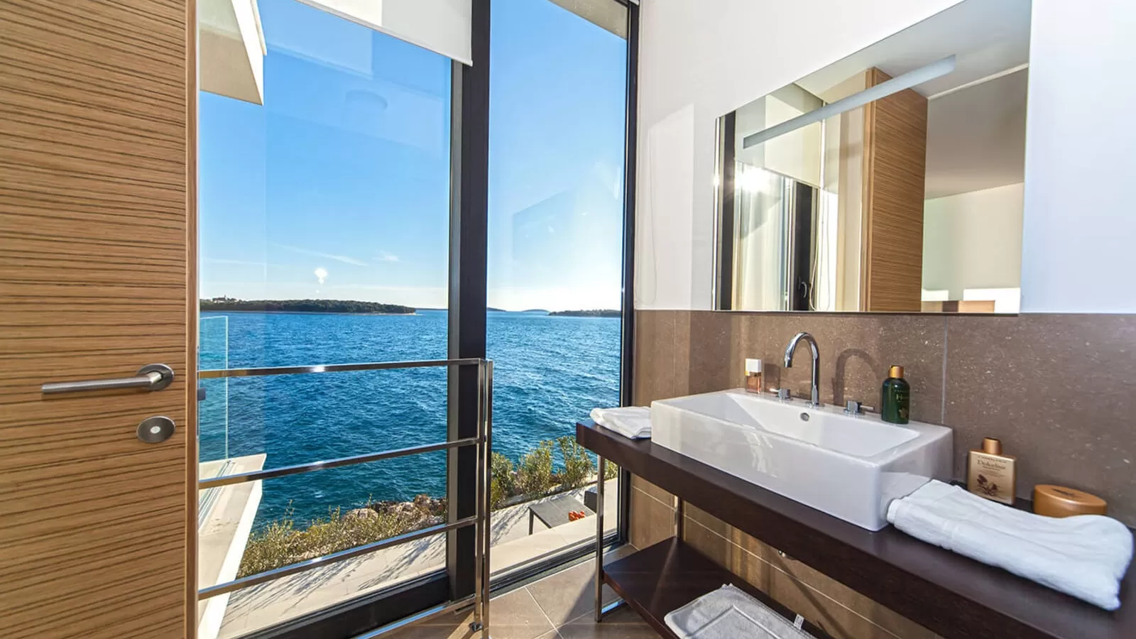 Villa Golden Rays II