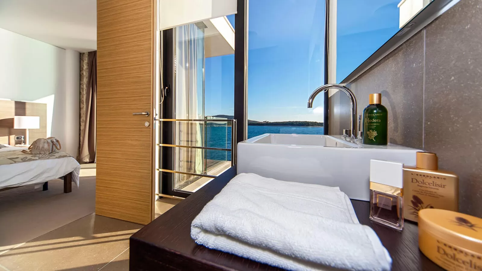 Villa Golden Rays II