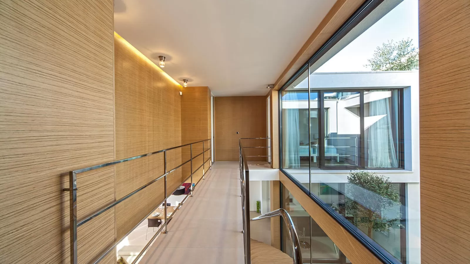 Villa Golden Rays II