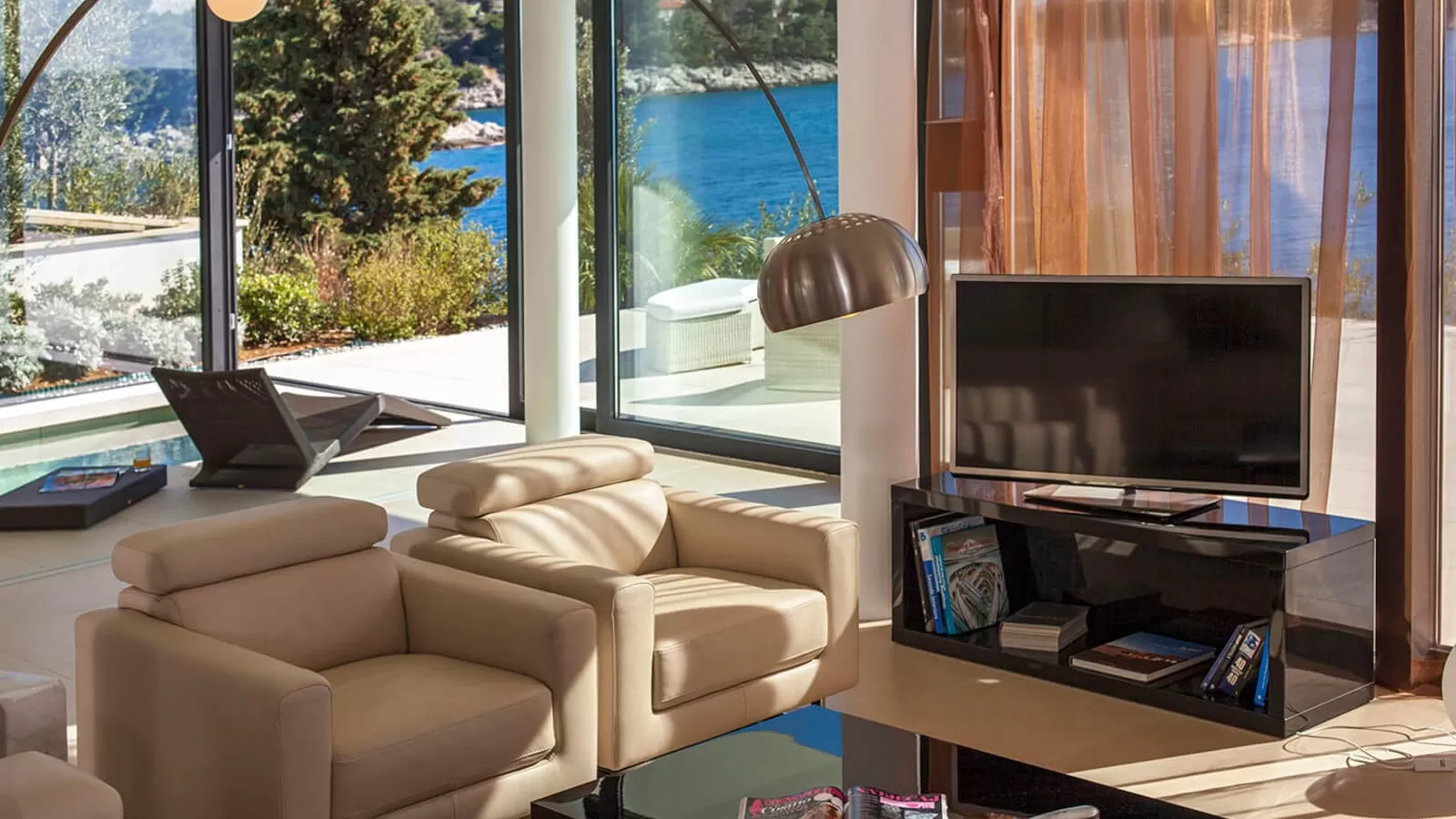 Villa Golden Rays II