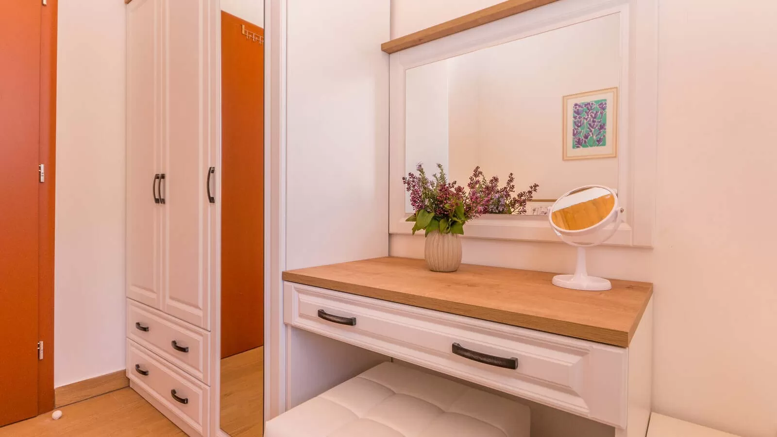 Villa Grandfather's Courtyard