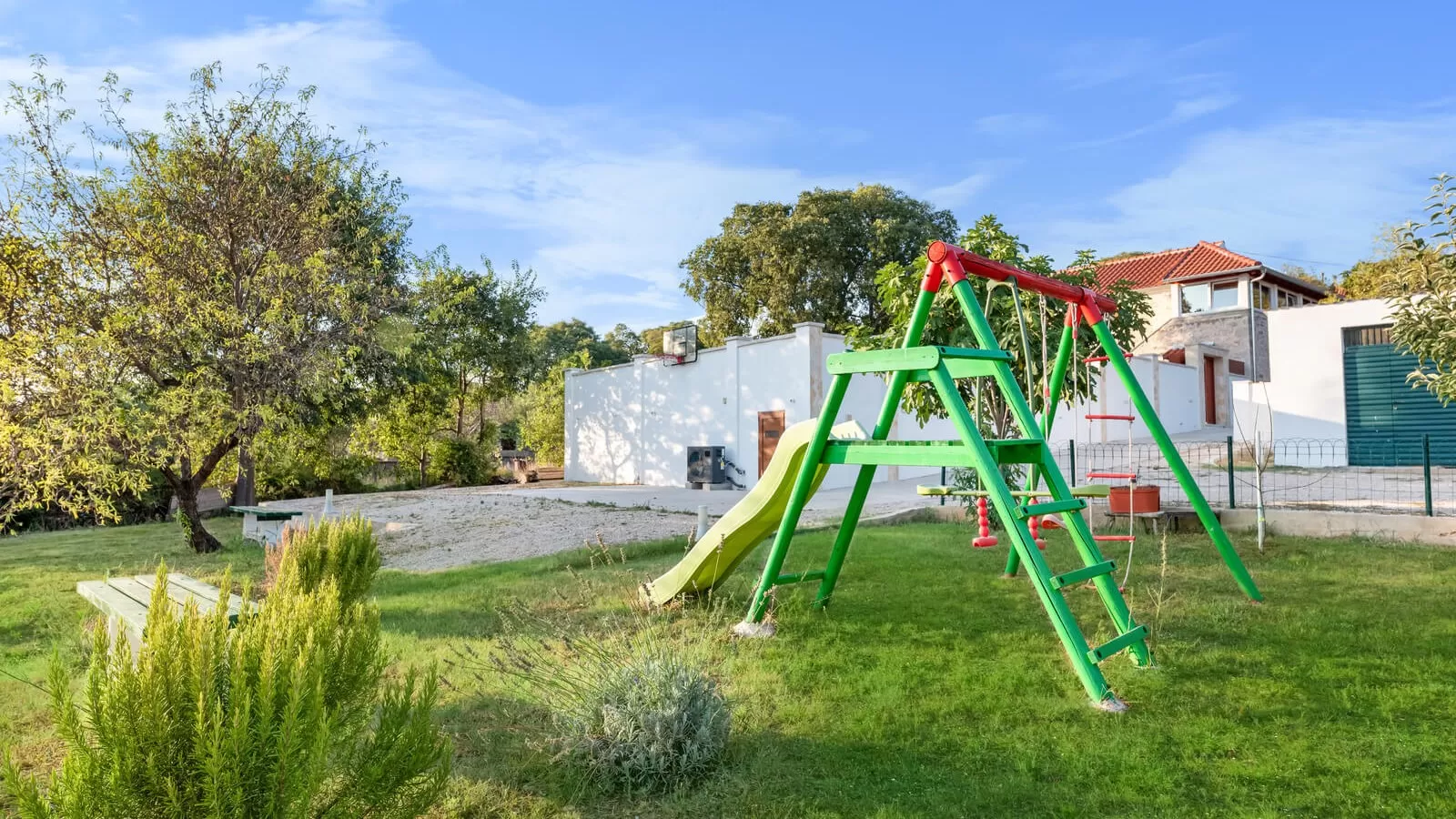 Villa Grandfather's Courtyard