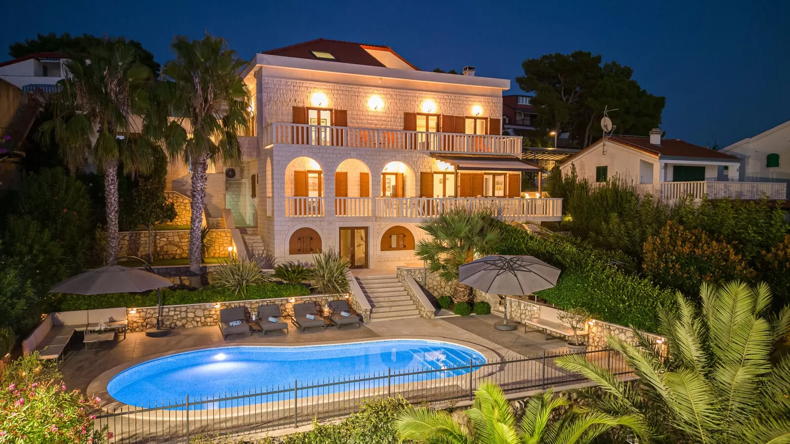 Villa Luxury Sunset