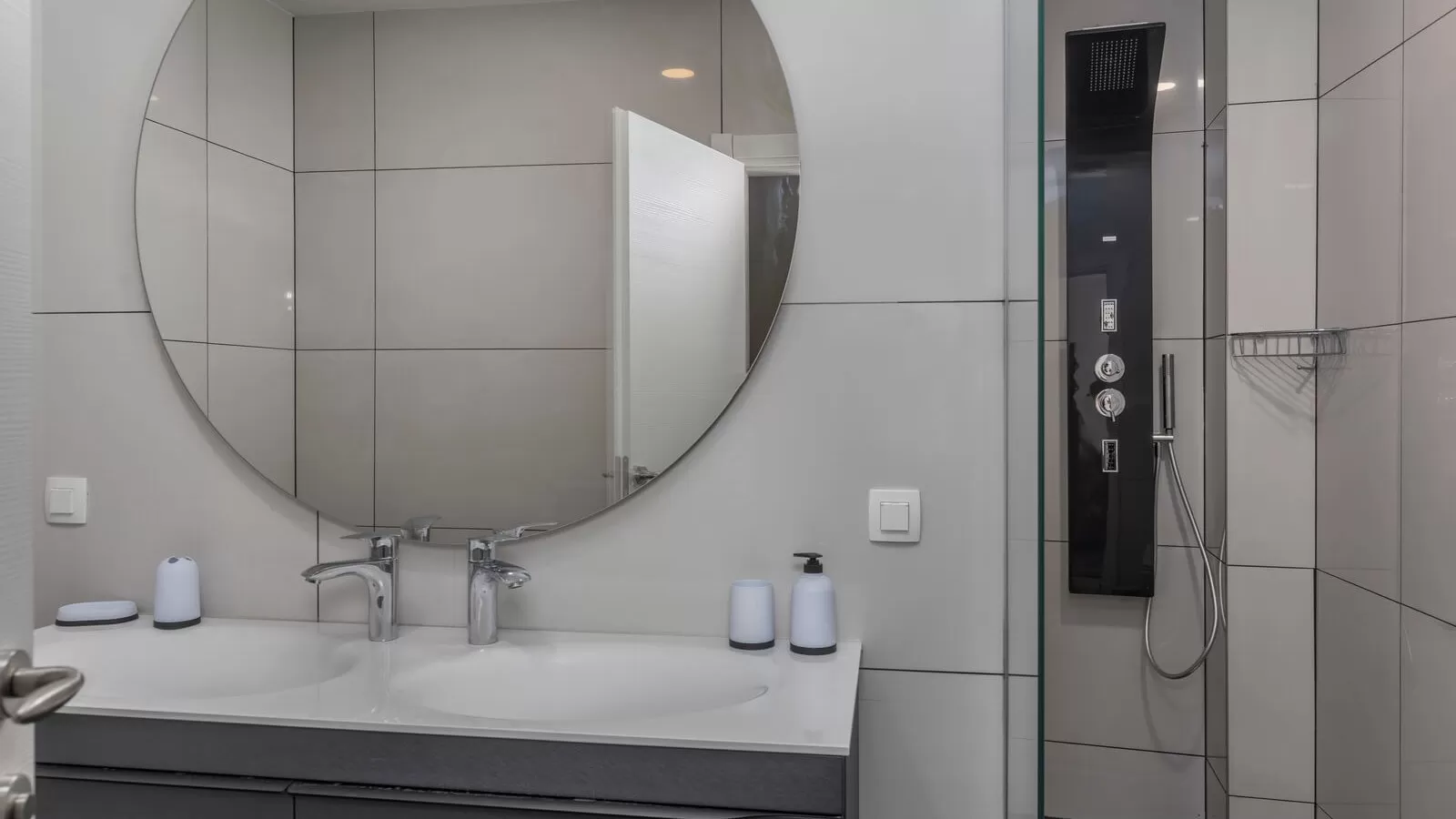 Villa Visum Mare Tribus